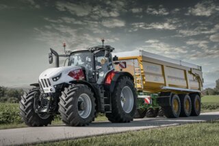 ENGINEERING EXCELLENCE AND PEAK PERFORMANCE OF NEW CERVUS CV_707221 (1)