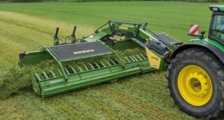 KRONE_Swativo_T_1040_Pro_field_operation_2